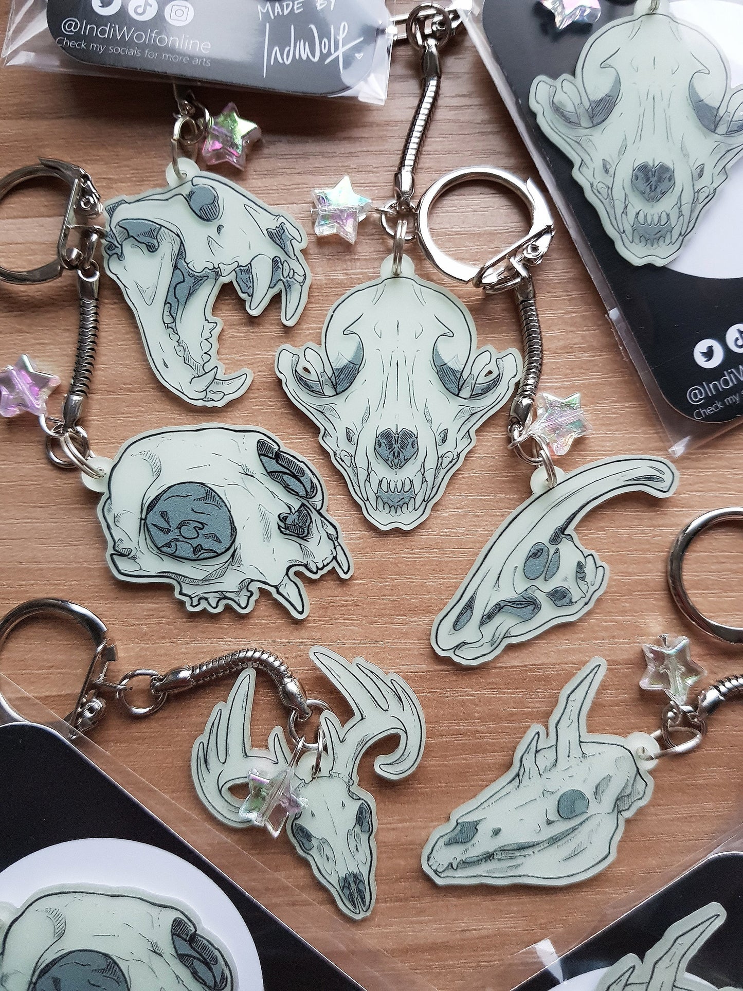 Unicorn Skull - Glow in the Dark Keyring