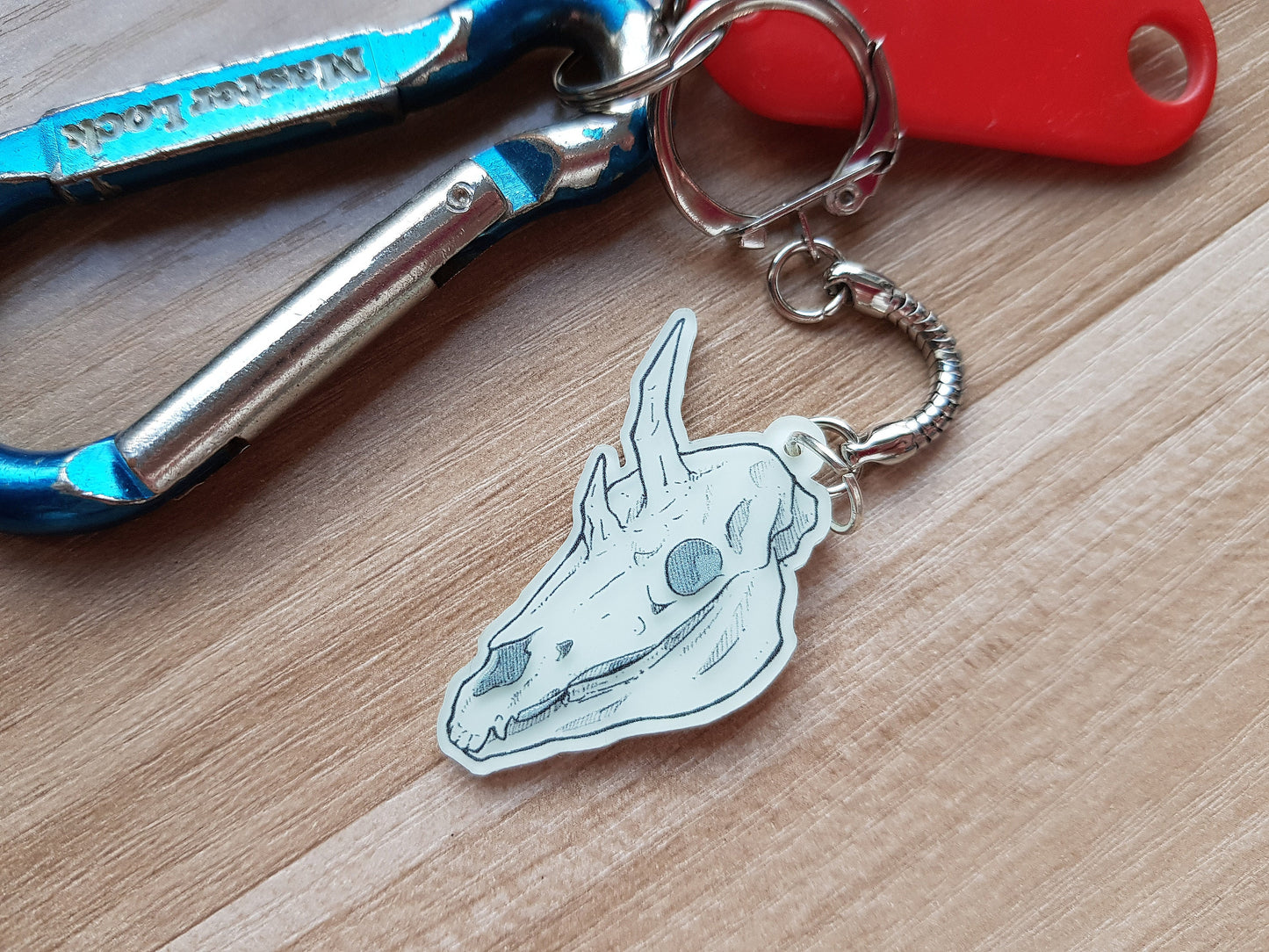 Unicorn Skull - Glow in the Dark Keyring