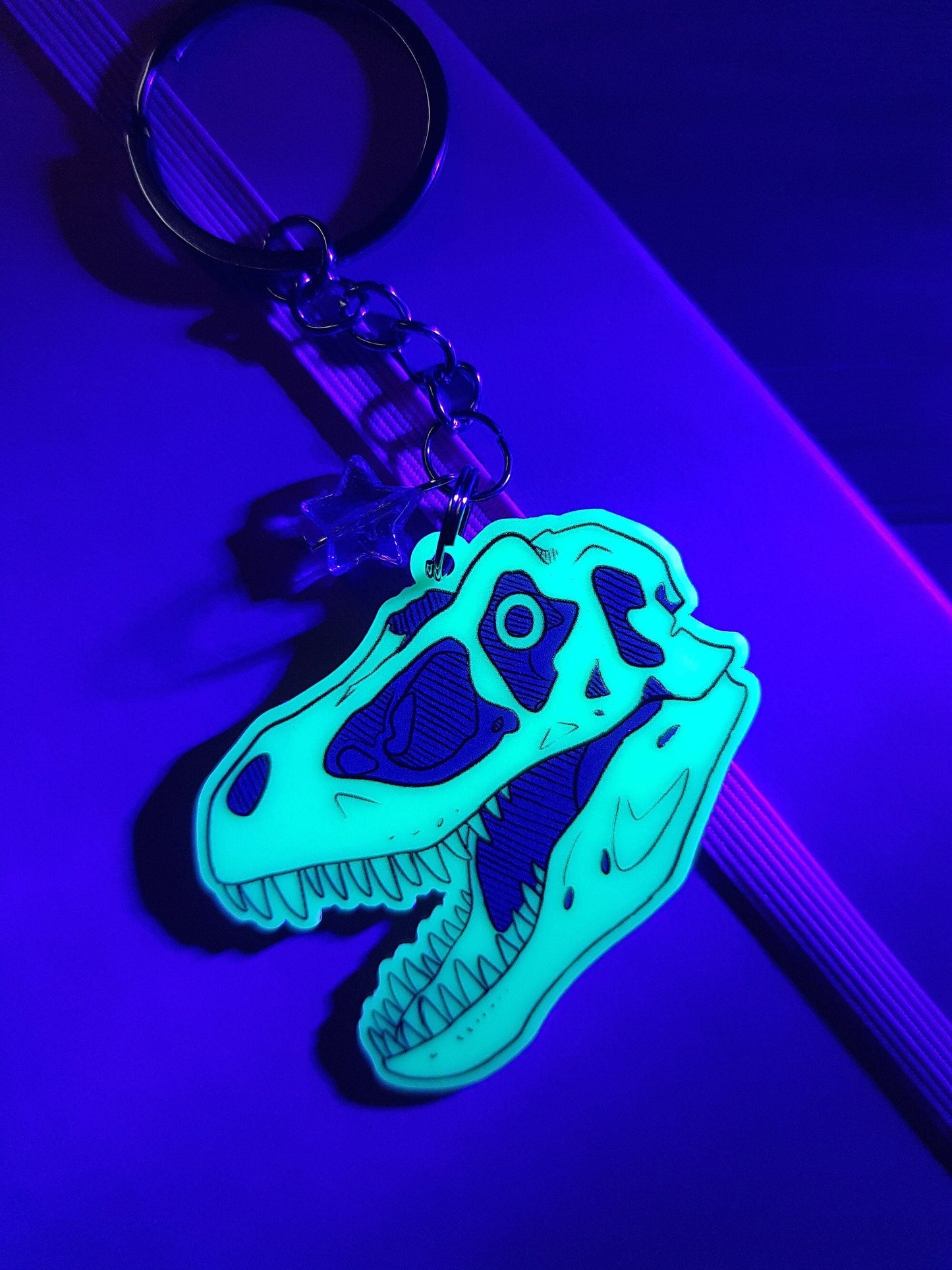 T-Rex Skull - Glow in the Dark Keyring